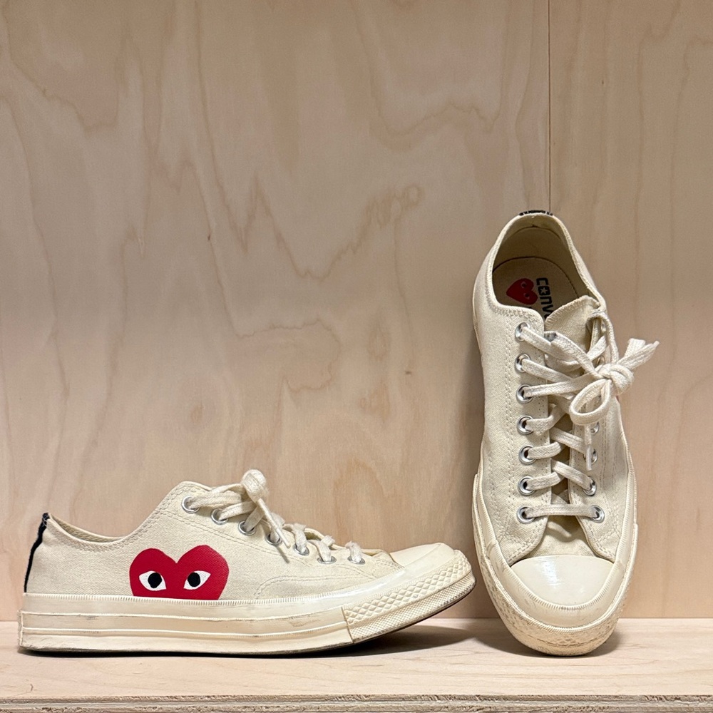 Comme de Garçon x Converse Beige low top Sneakers